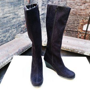 Women Heel Flannel Boots US 7.5 Like New